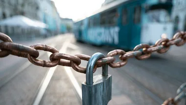 22 Sicherheitslücken auf einen Streich: Composer-Abhängigkeiten sicher aktuell halten
